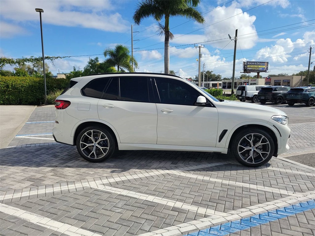 2022 Bmw X5 M50i photo 6