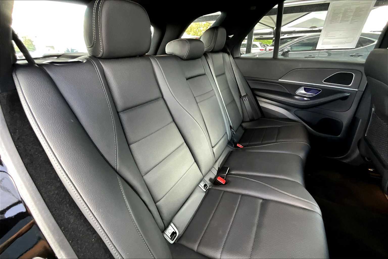 2025 Mercedes Benz GLE 350 4MATIC photo 19