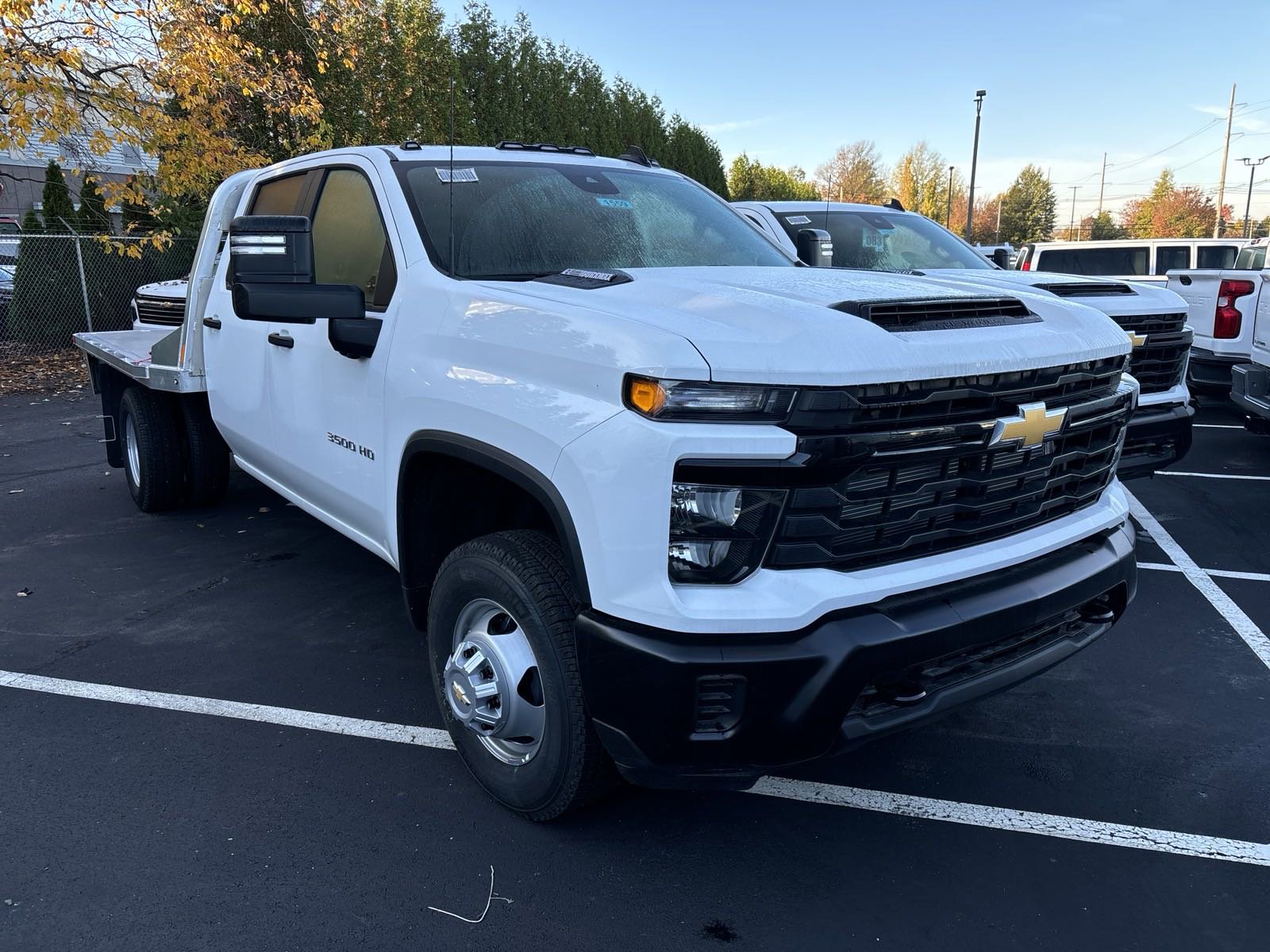 2024 Chevrolet Silverado 3500HD Work Truck photo 2