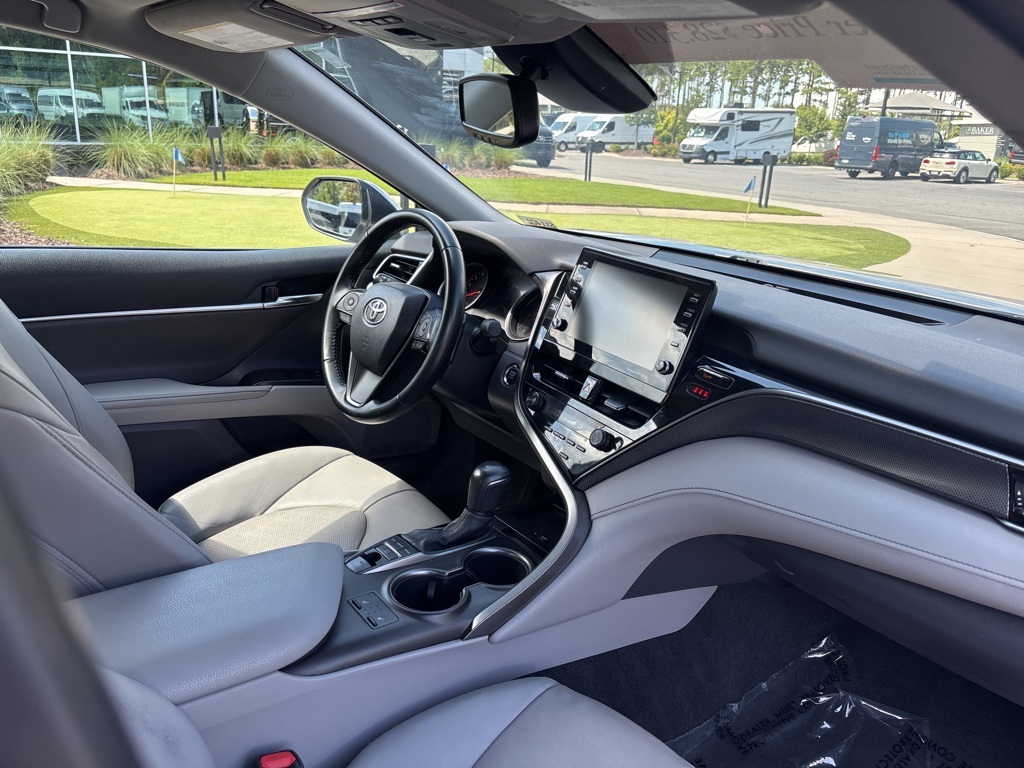 2023 Toyota Camry XSE photo 32