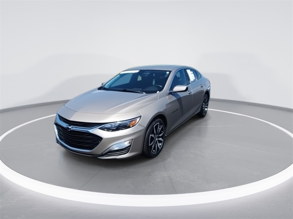 2022 Chevrolet Malibu RS photo 3