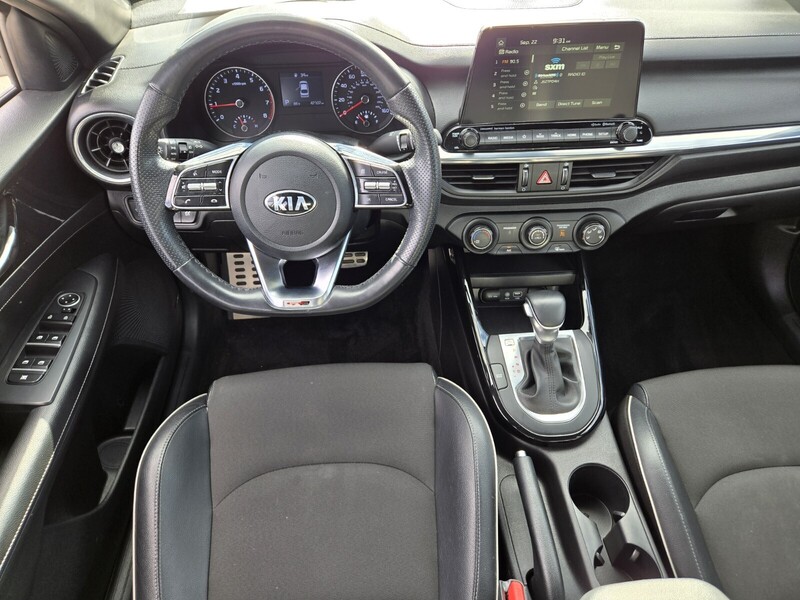 2021 Kia Forte GT-Line photo 12
