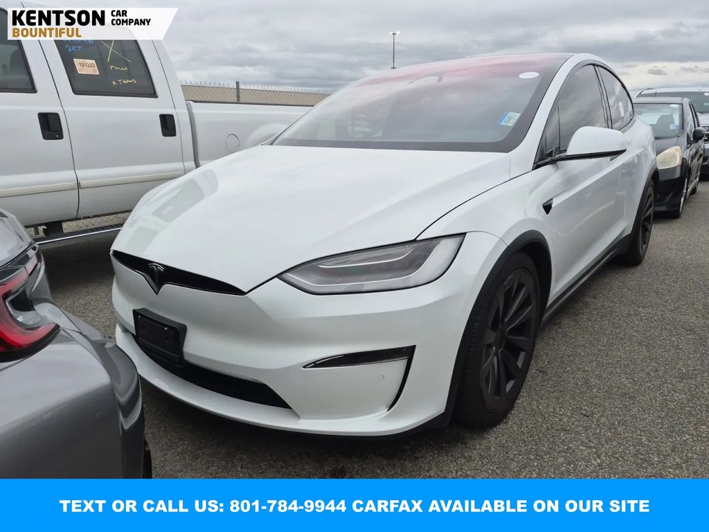 2023 Tesla Model X Standard's photo