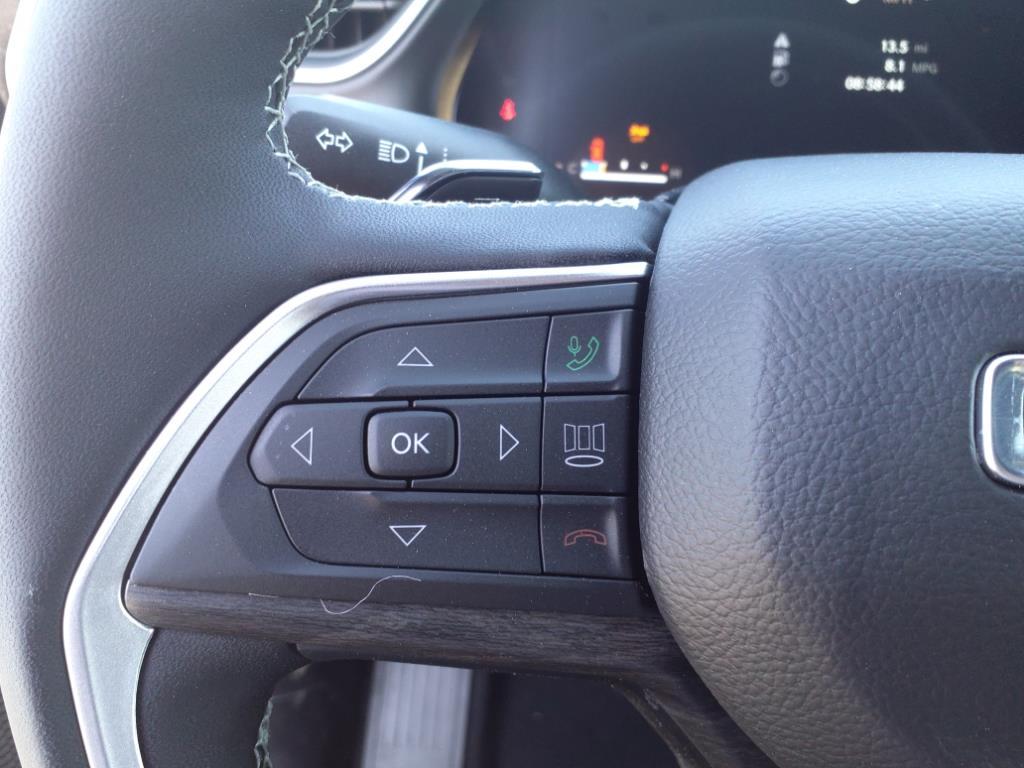 2025 Jeep Grand Cherokee Limited photo 10