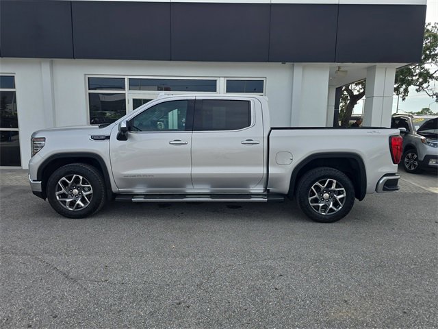 2022 Gmc Sierra 1500 SLT photo 2