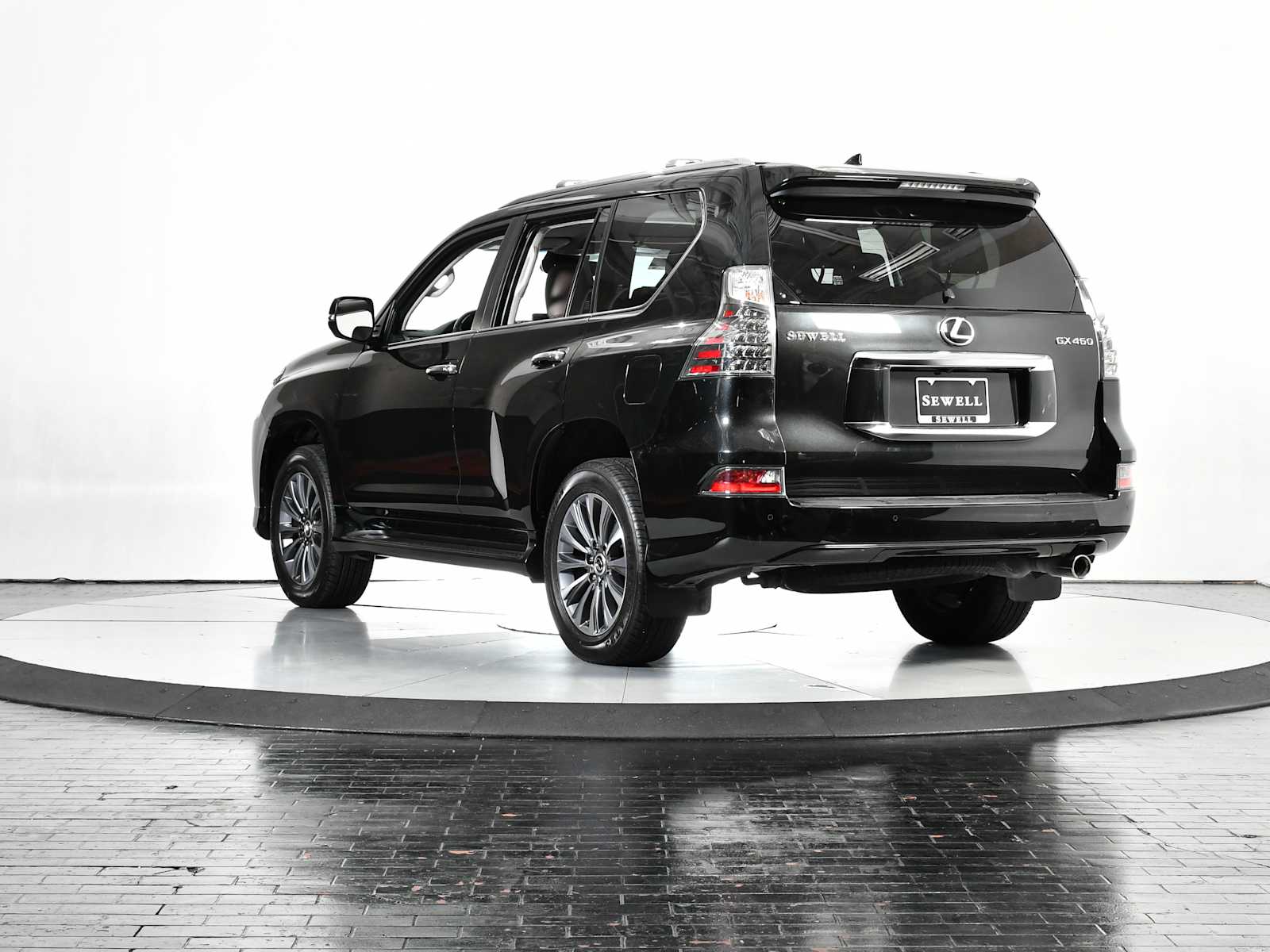 2023 Lexus GX 460 Luxury photo 2