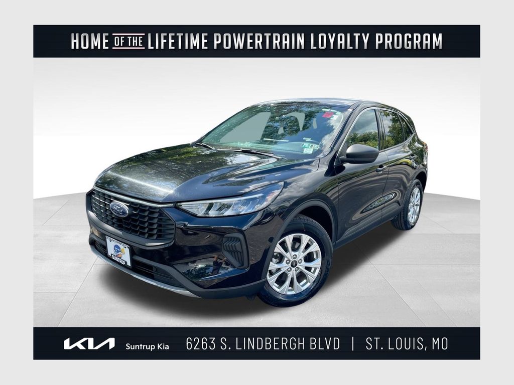 2024 Ford Escape Active's photo