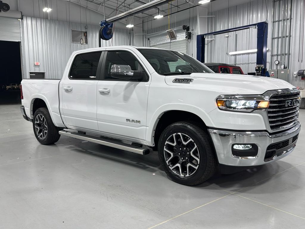2025 Ram 1500 Laramie photo 15