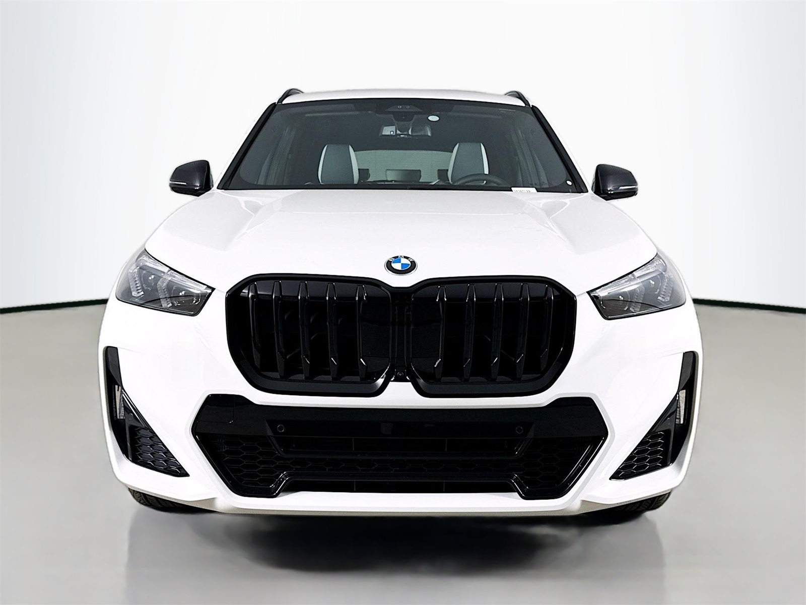 2026 Bmw X1 XDrive28i photo 2