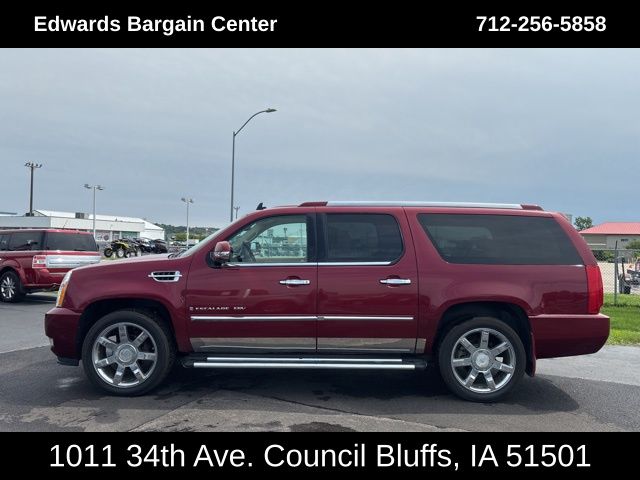 2008 Cadillac Escalade ESV Base photo 5