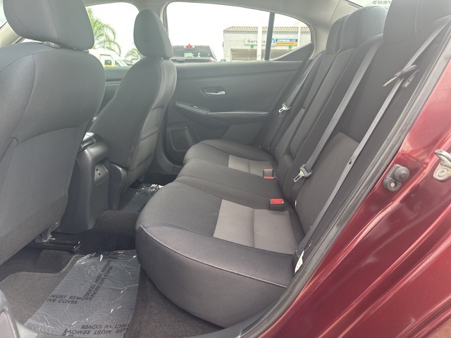 2022 Nissan Sentra SV photo 18
