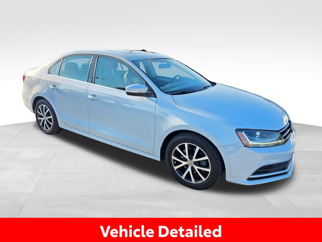 Used 2017 Volkswagen Jetta SE with VIN 3VWDB7AJ7HM379824 for sale in Lake Park, FL