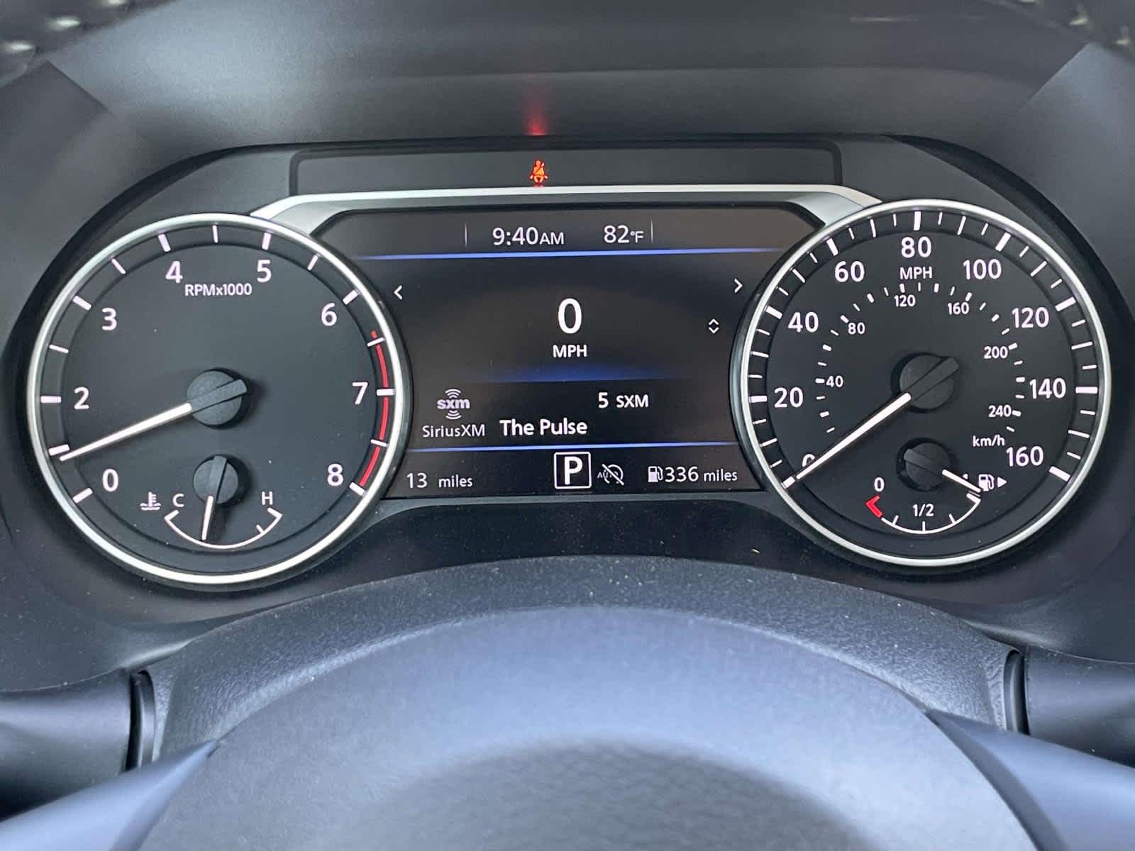 2025 Nissan Sentra SV photo 26