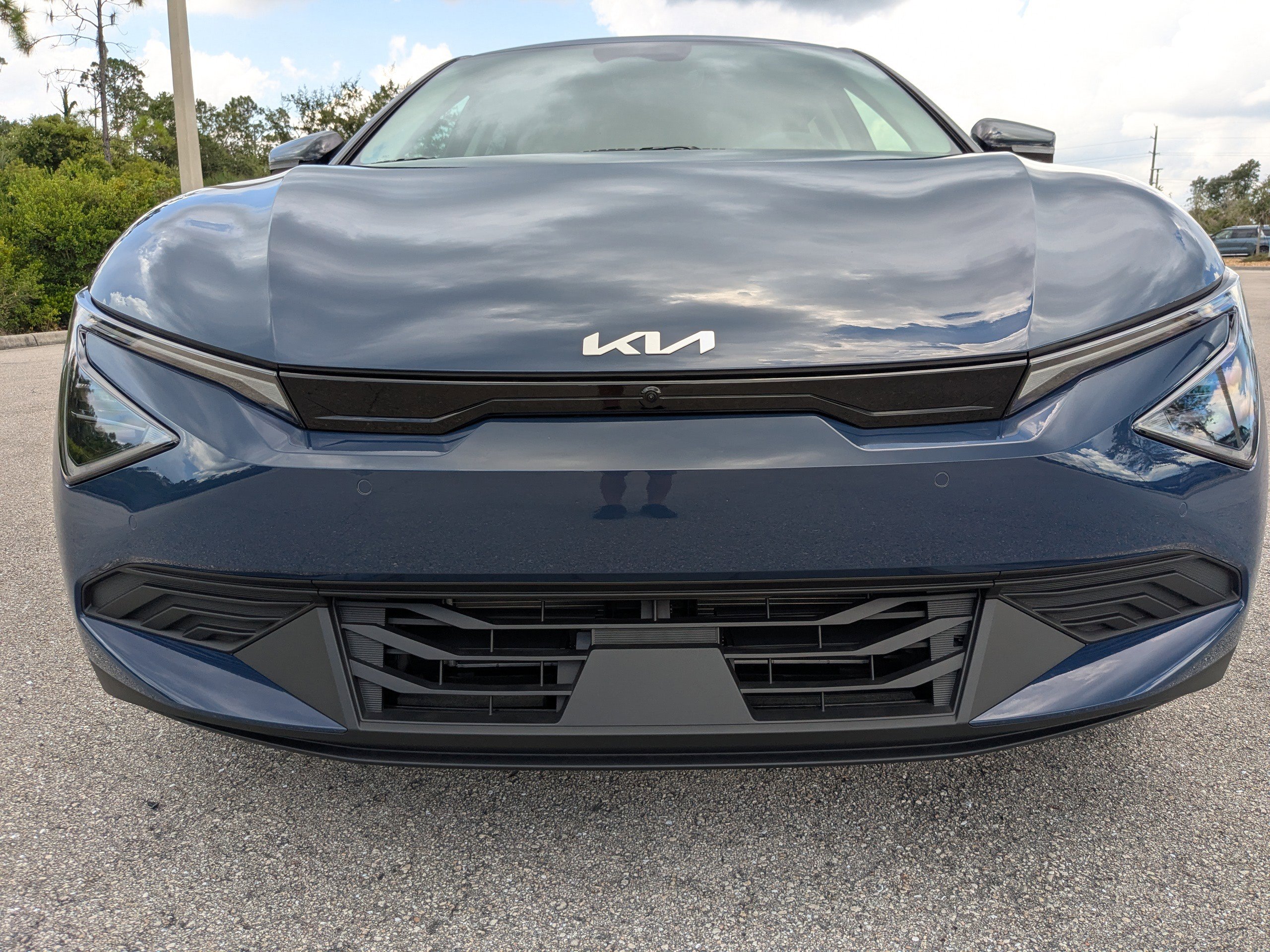 2025 Kia EV6 Light photo 2