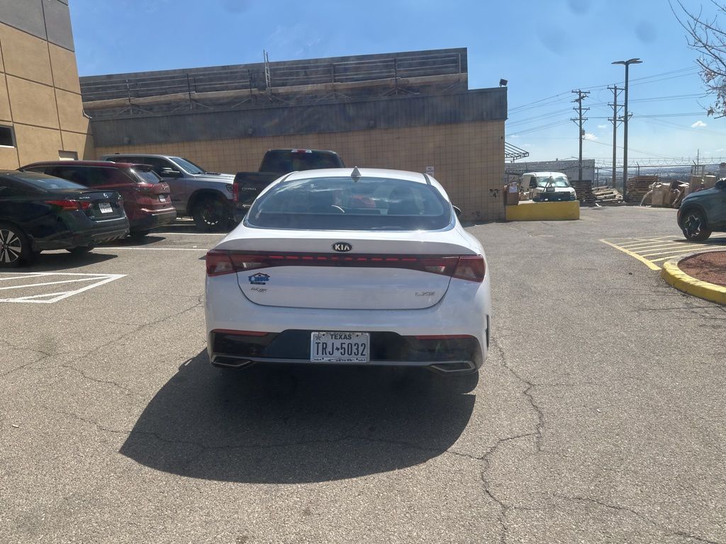 2021 Kia K5 LXS photo 4