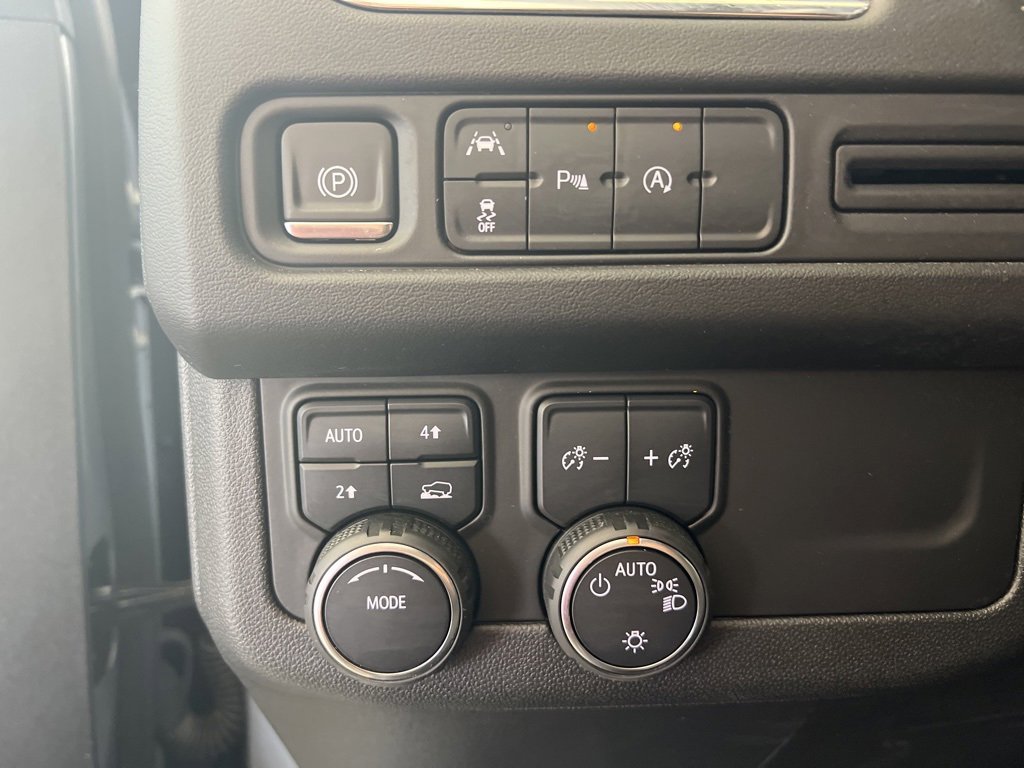 2024 Chevrolet Tahoe LS photo 6
