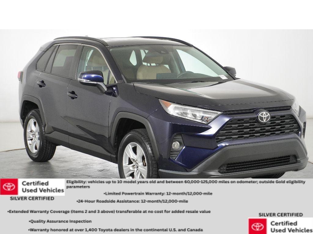 2019 Toyota RAV4 XLE's photo