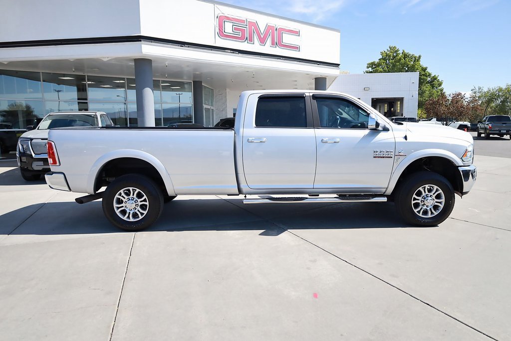 2014 Ram 3500 Laramie photo 7