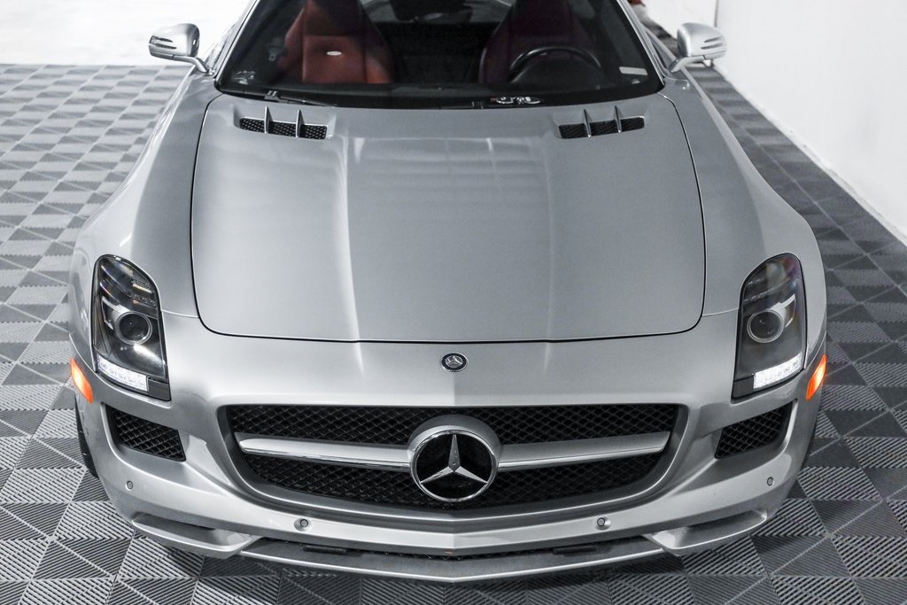 2011 Mercedes Benz SLS AMG photo 9