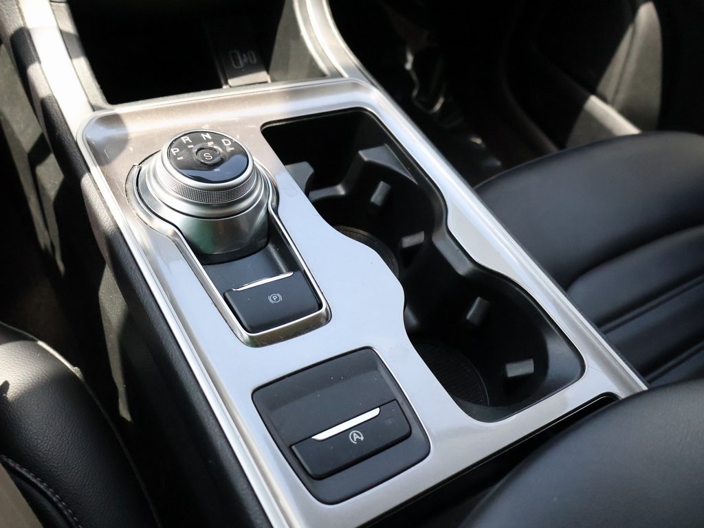 2024 Ford Edge SEL photo 35