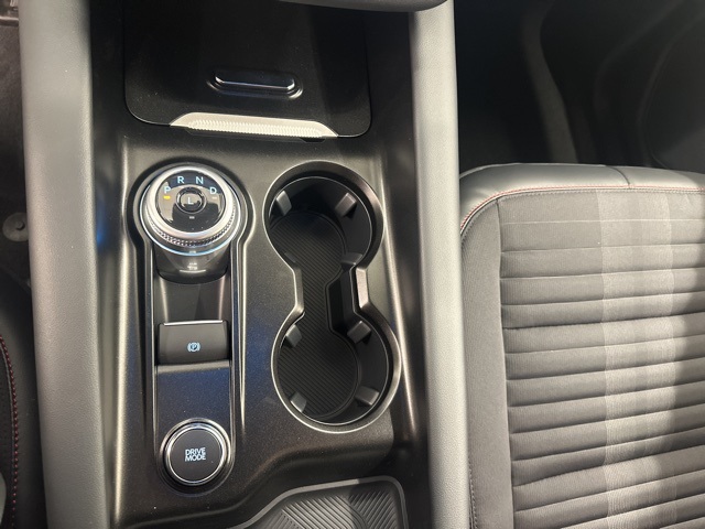 2025 Ford Explorer ST-Line photo 19