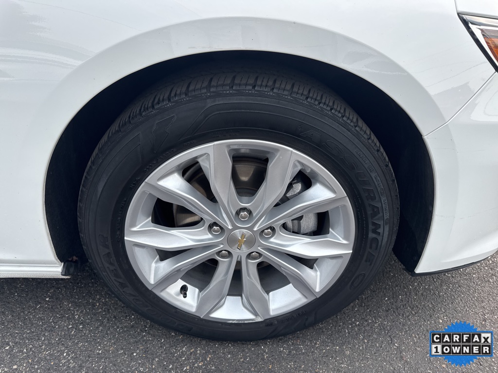 2023 Chevrolet Malibu 1LT photo 9