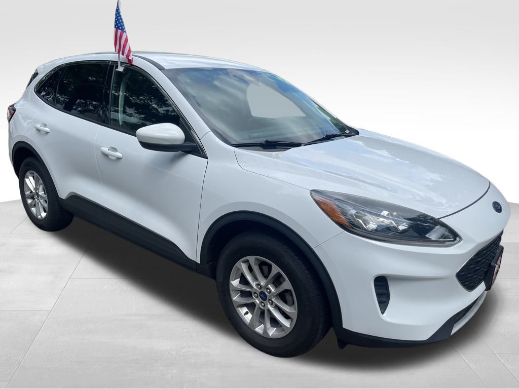 2021 Ford Escape SE photo 4