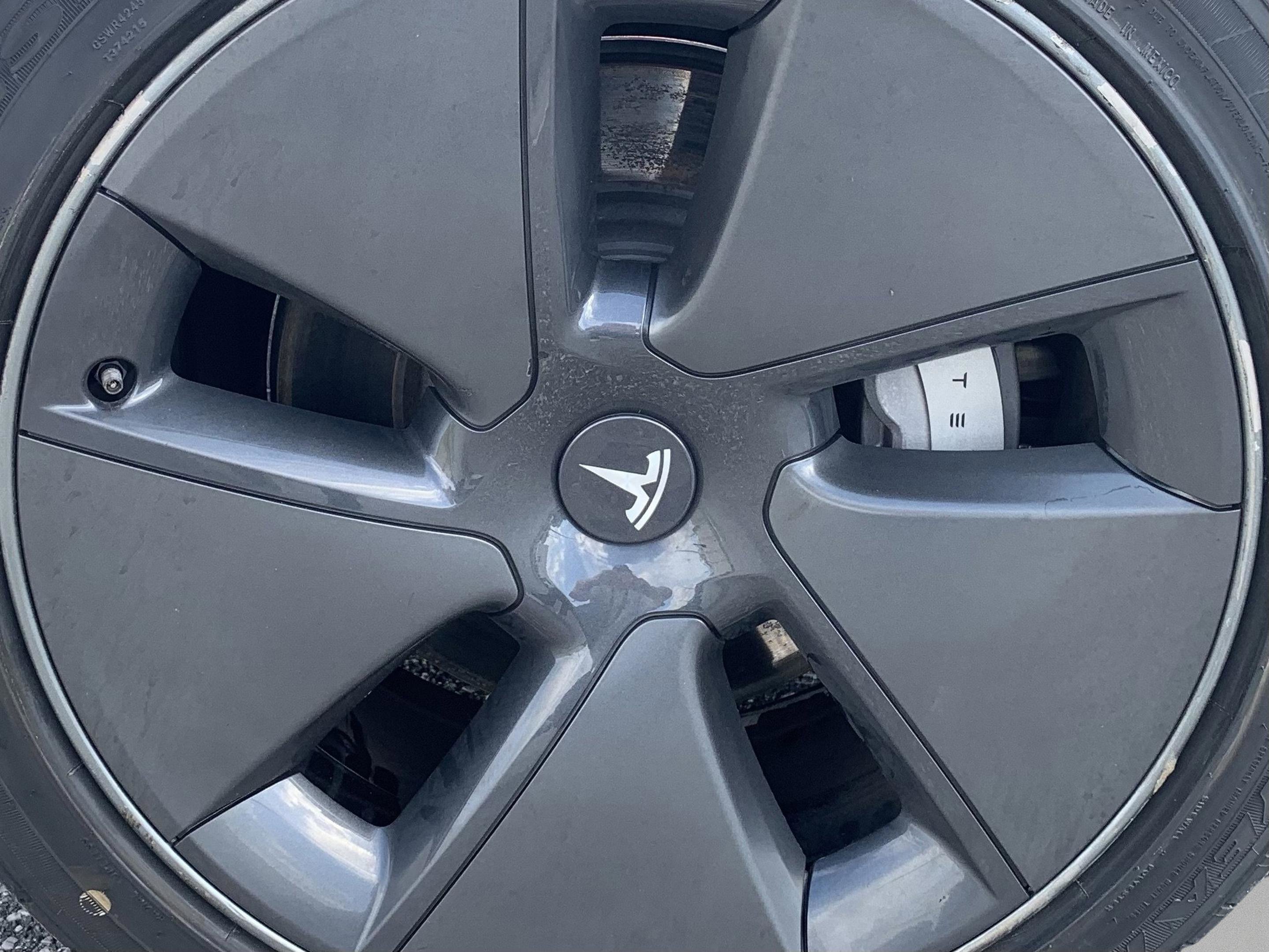 2021 Tesla Model 3 Standard Range Plus photo 10