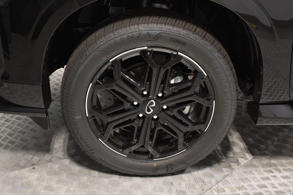 2026 Infiniti QX80 Sensory photo 26