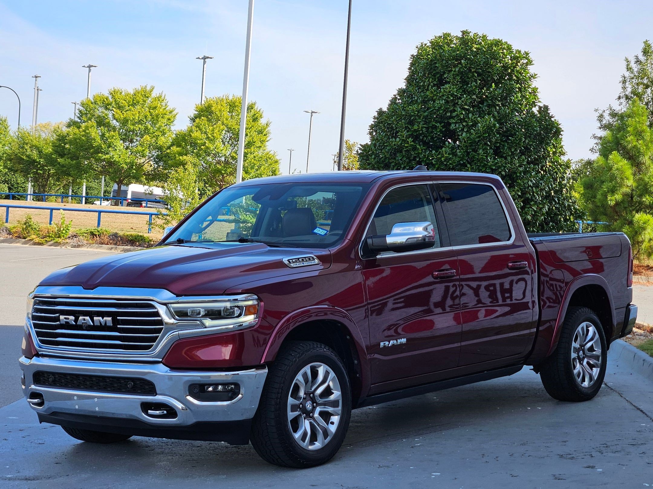 2023 Ram 1500 Longhorn photo 3