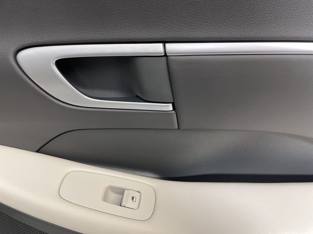2024 Hyundai Sonata SEL Convenience photo 15
