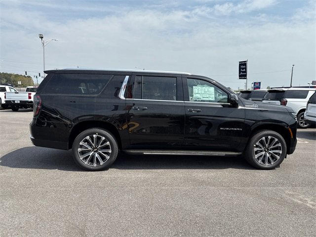 2025 Chevrolet Suburban High Country photo 6