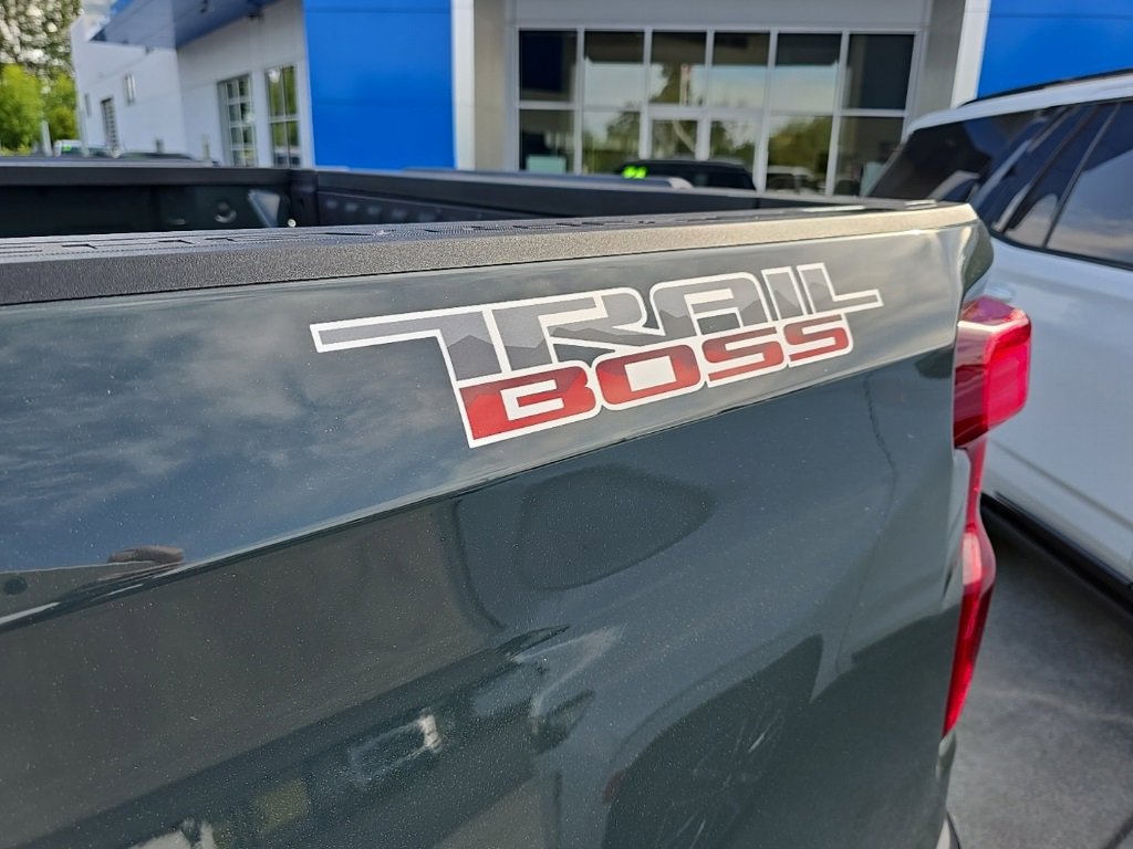 2025 Chevrolet Silverado 1500 Custom Trail Boss photo 27