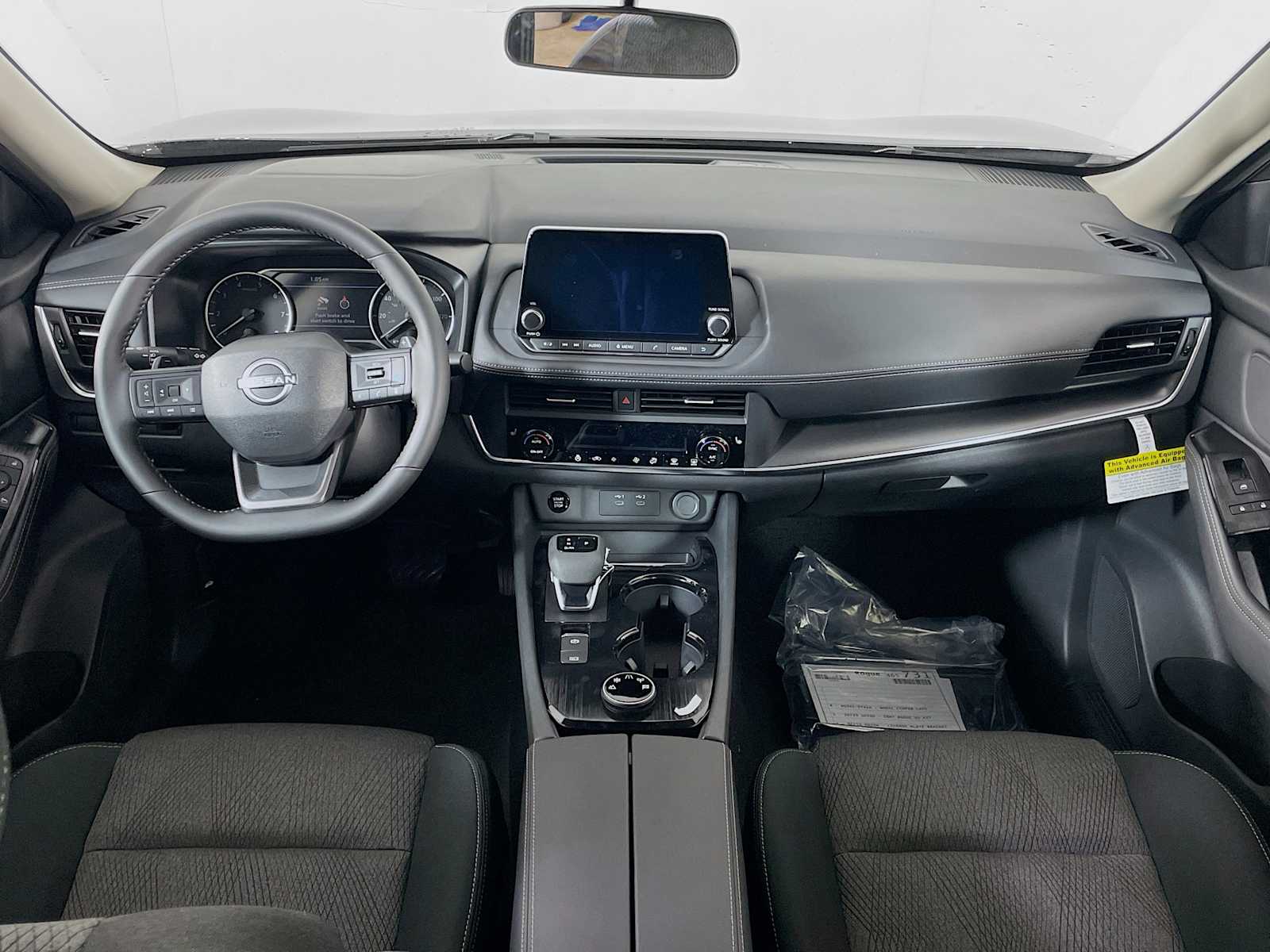 2026 Nissan Rogue SV photo 2