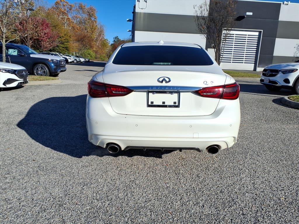 2018 Infiniti Q50 3.0t LUXE photo 4