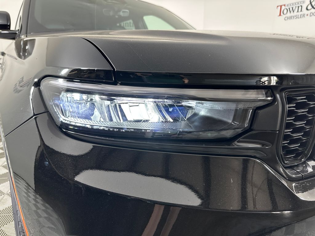 2025 Jeep Grand Cherokee Limited photo 4