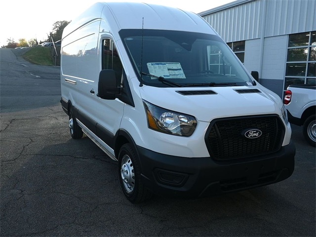 2026 Ford Transit Cargo Van photo 3