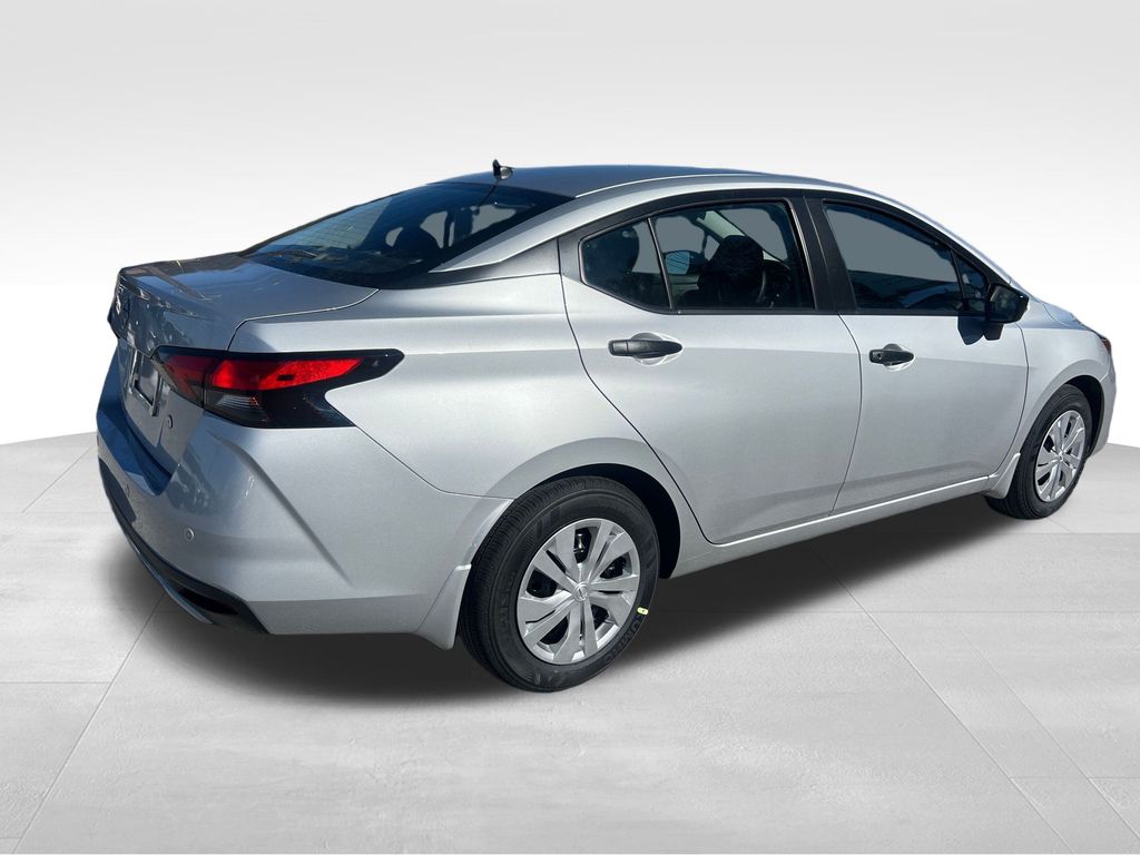 2025 Nissan Versa S photo 4