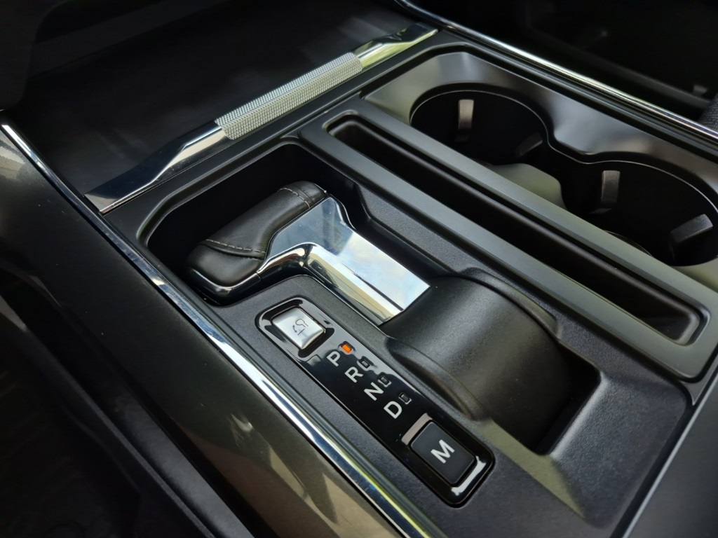 2021 Ford F-150 Lariat photo 34
