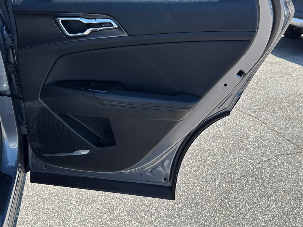 2023 Kia Sportage EX photo 16