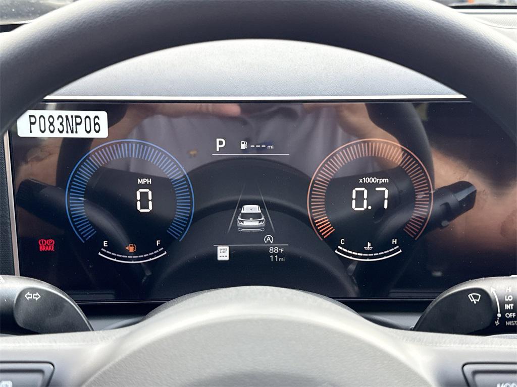 2026 Hyundai Tucson SE photo 18