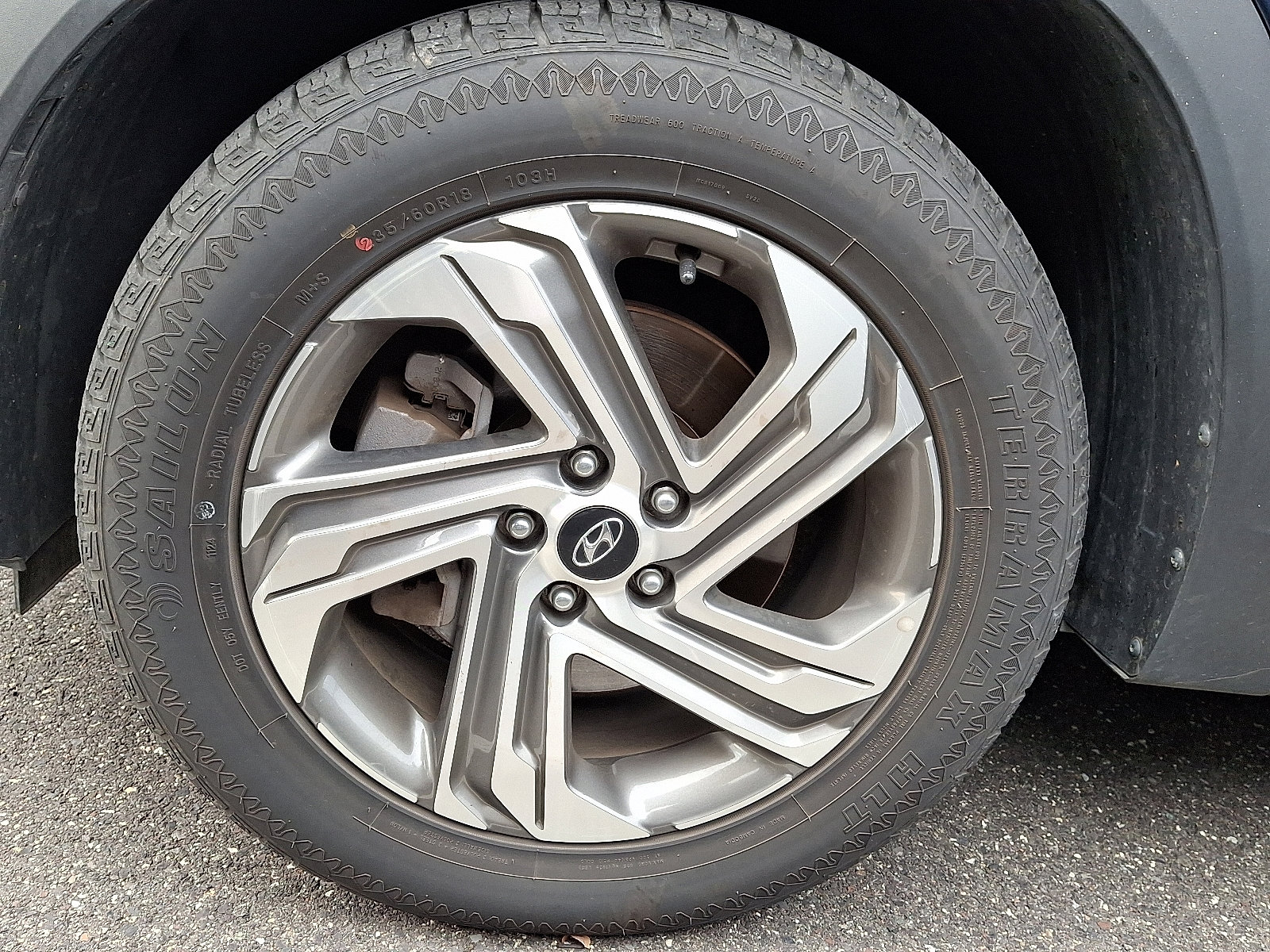 2023 Hyundai Santa Fe SEL photo 3