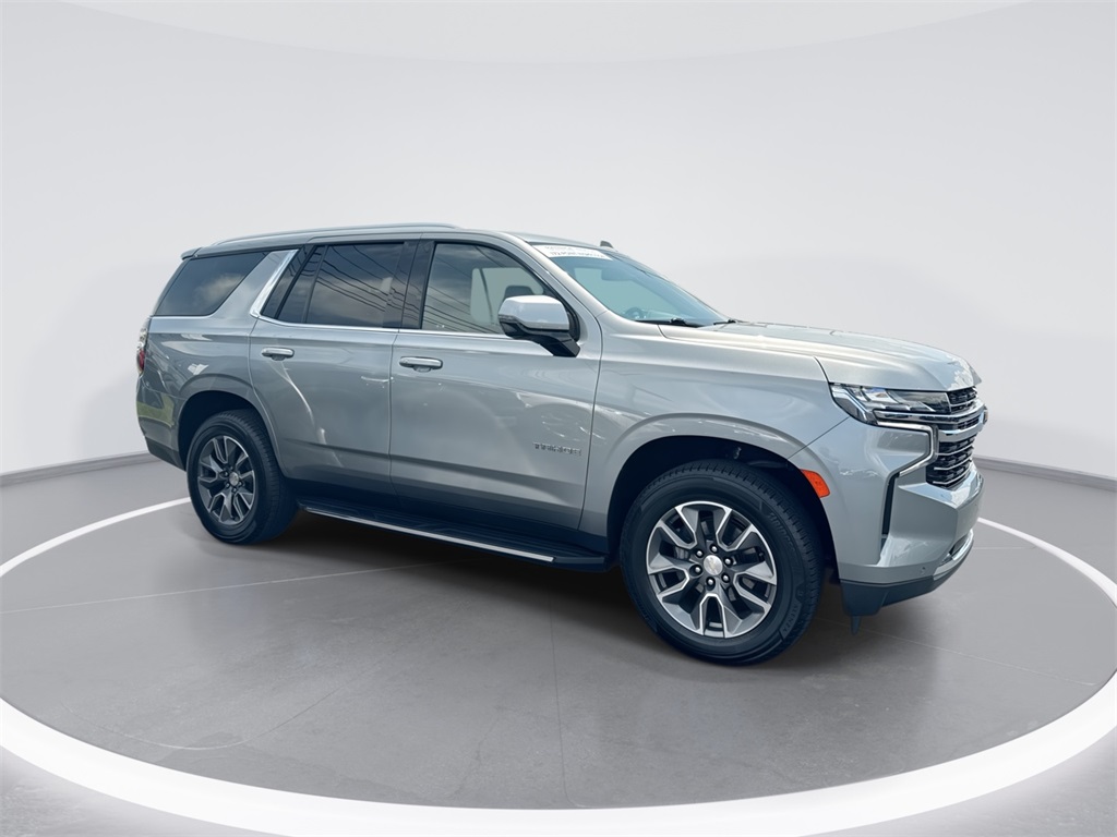 2023 Chevrolet Tahoe LT photo 9
