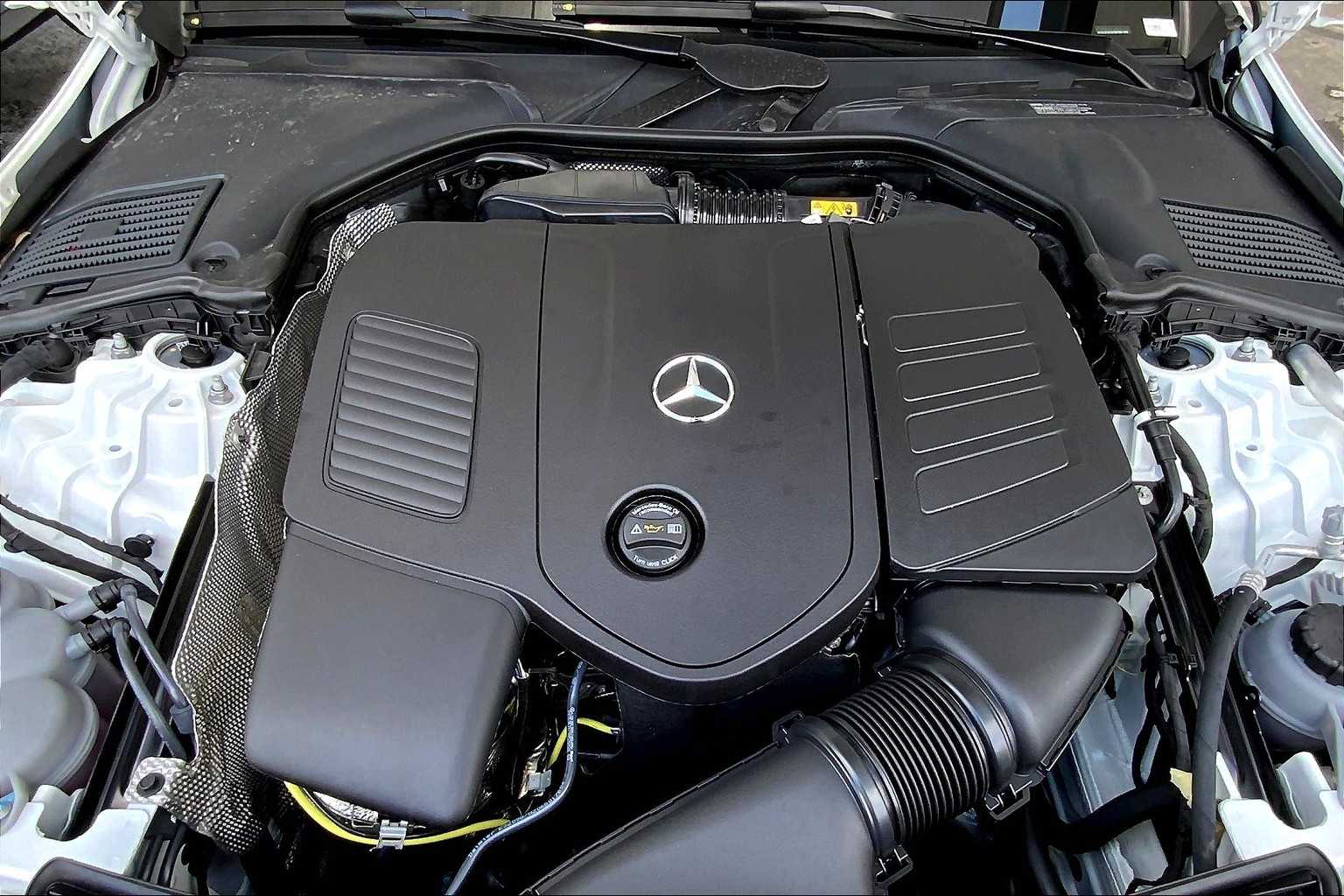 2025 Mercedes Benz C 300 photo 15