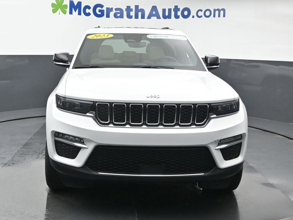 2023 Jeep Cherokee 4xe photo 2