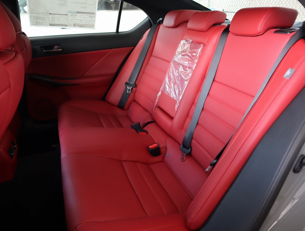 2025 Lexus IS 350 F SPORT photo 29