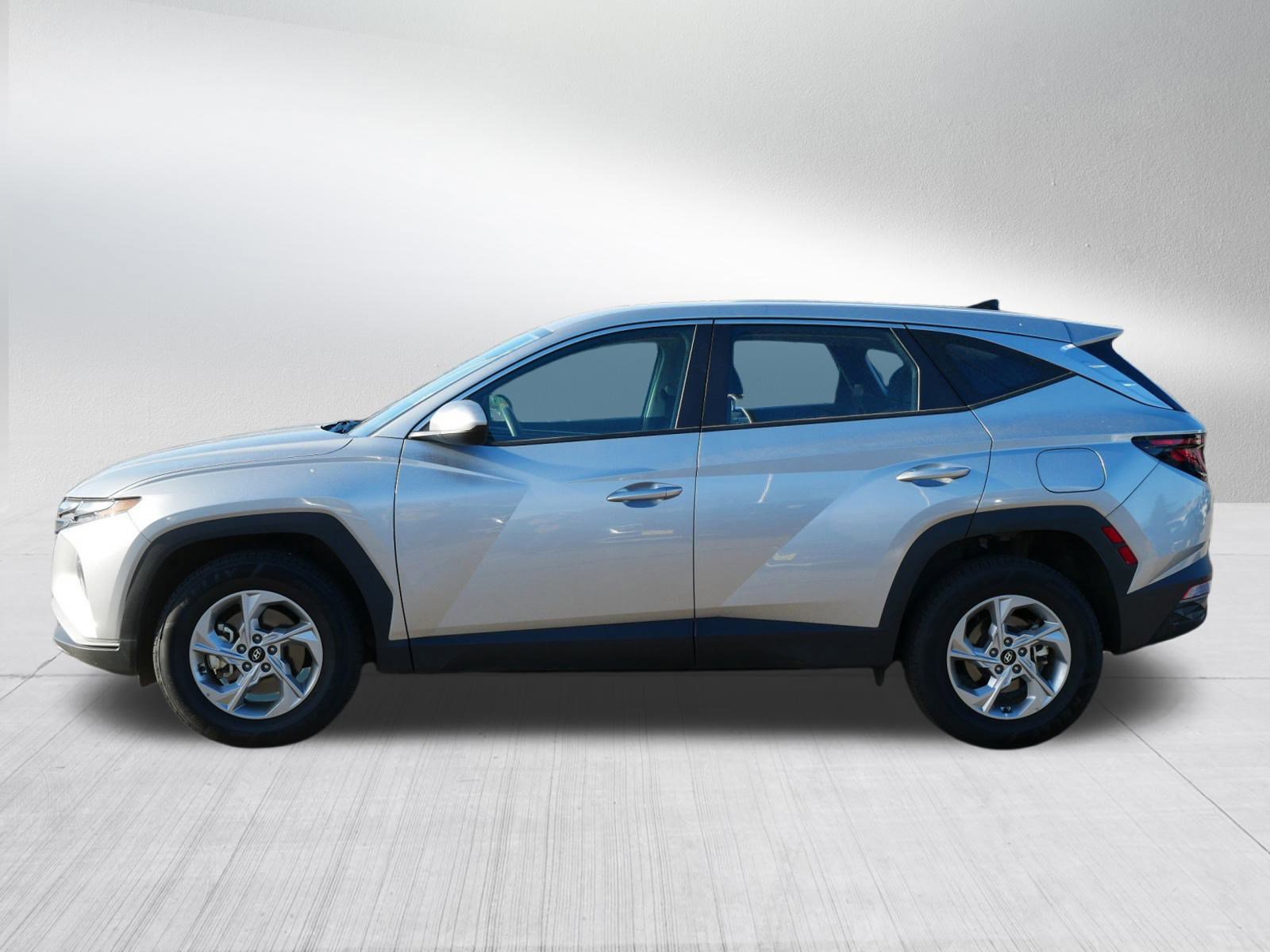 2024 Hyundai Tucson SE photo 4