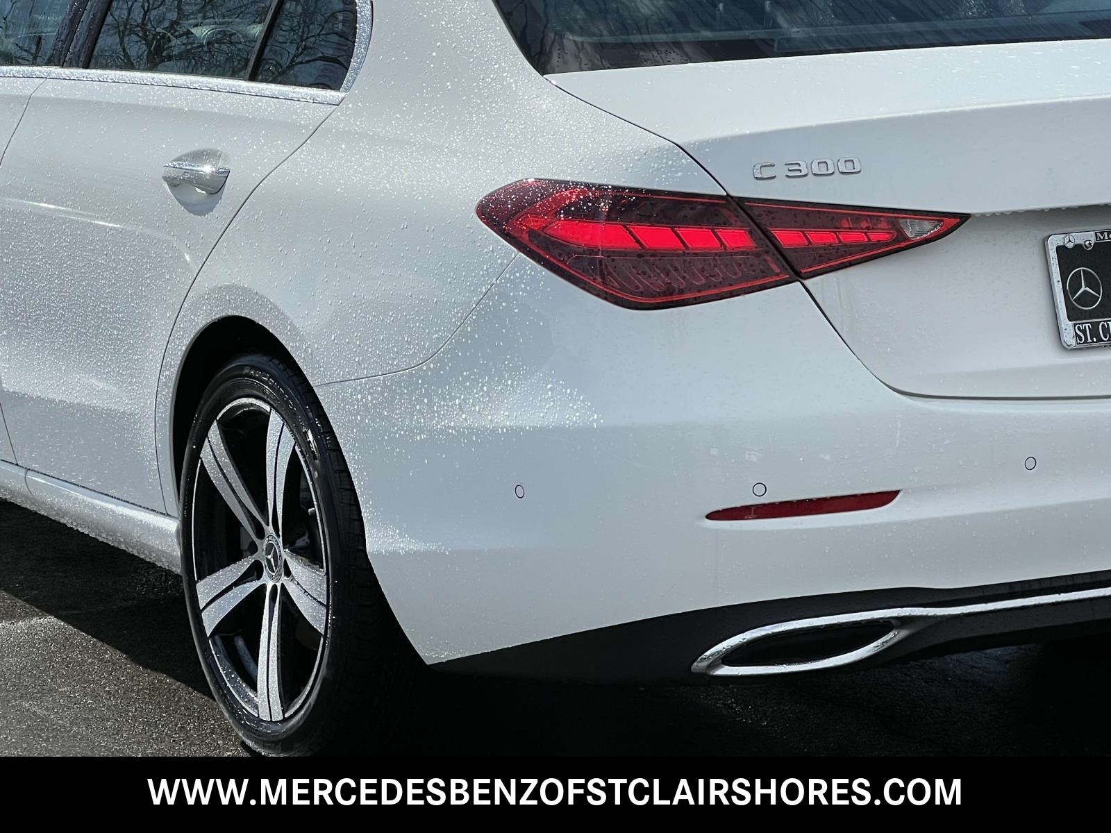 2025 Mercedes Benz C 300 4MATIC photo 4