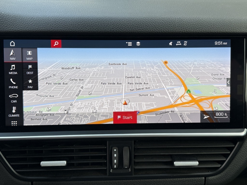 2019 Porsche Cayenne Base photo 21
