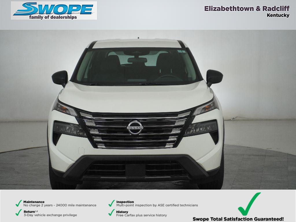 2025 Nissan Rogue S photo 2